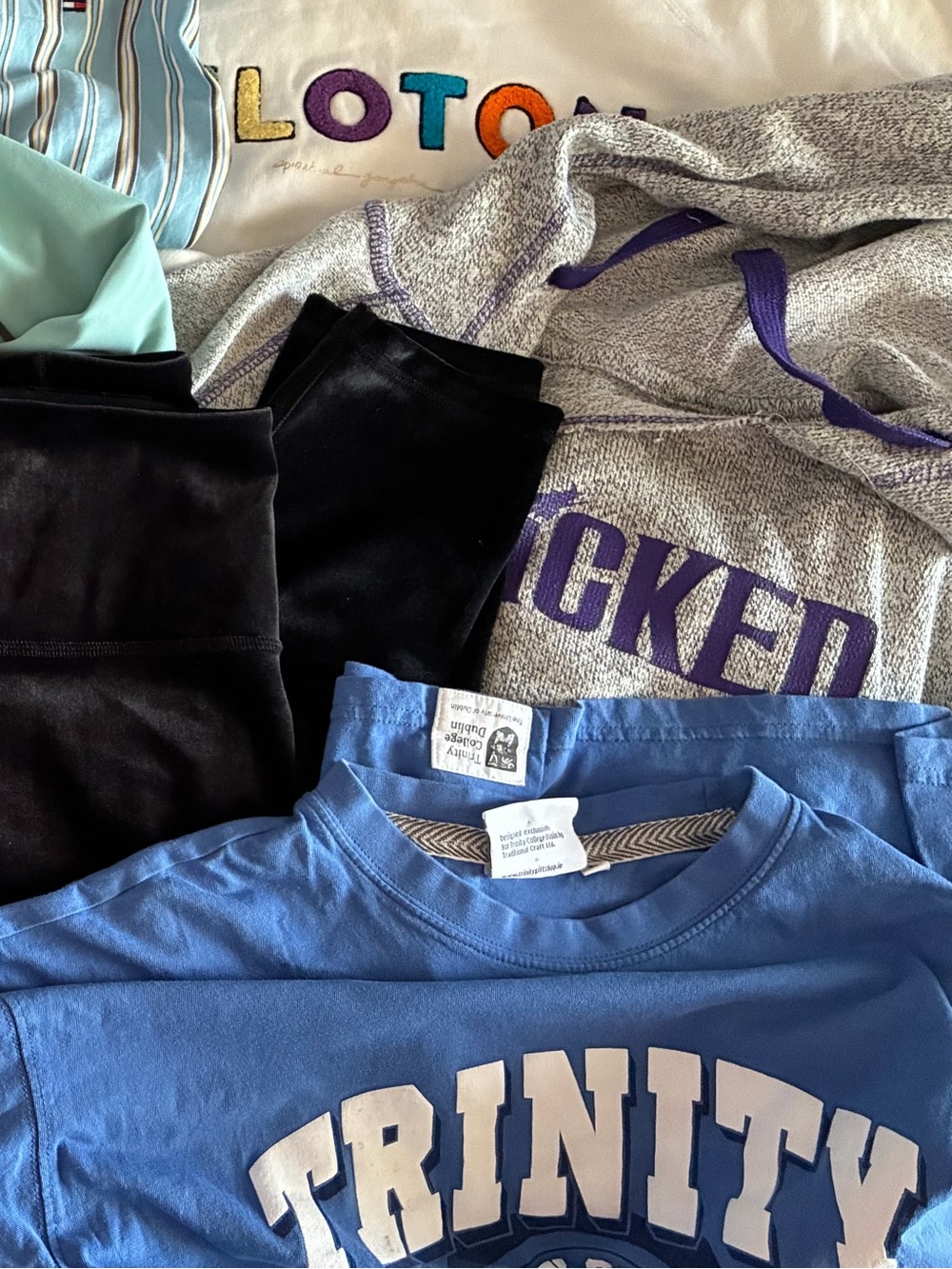 Peloton spiritual gangster sweatshirt, Riderwear size medium bundle, Dublin tee